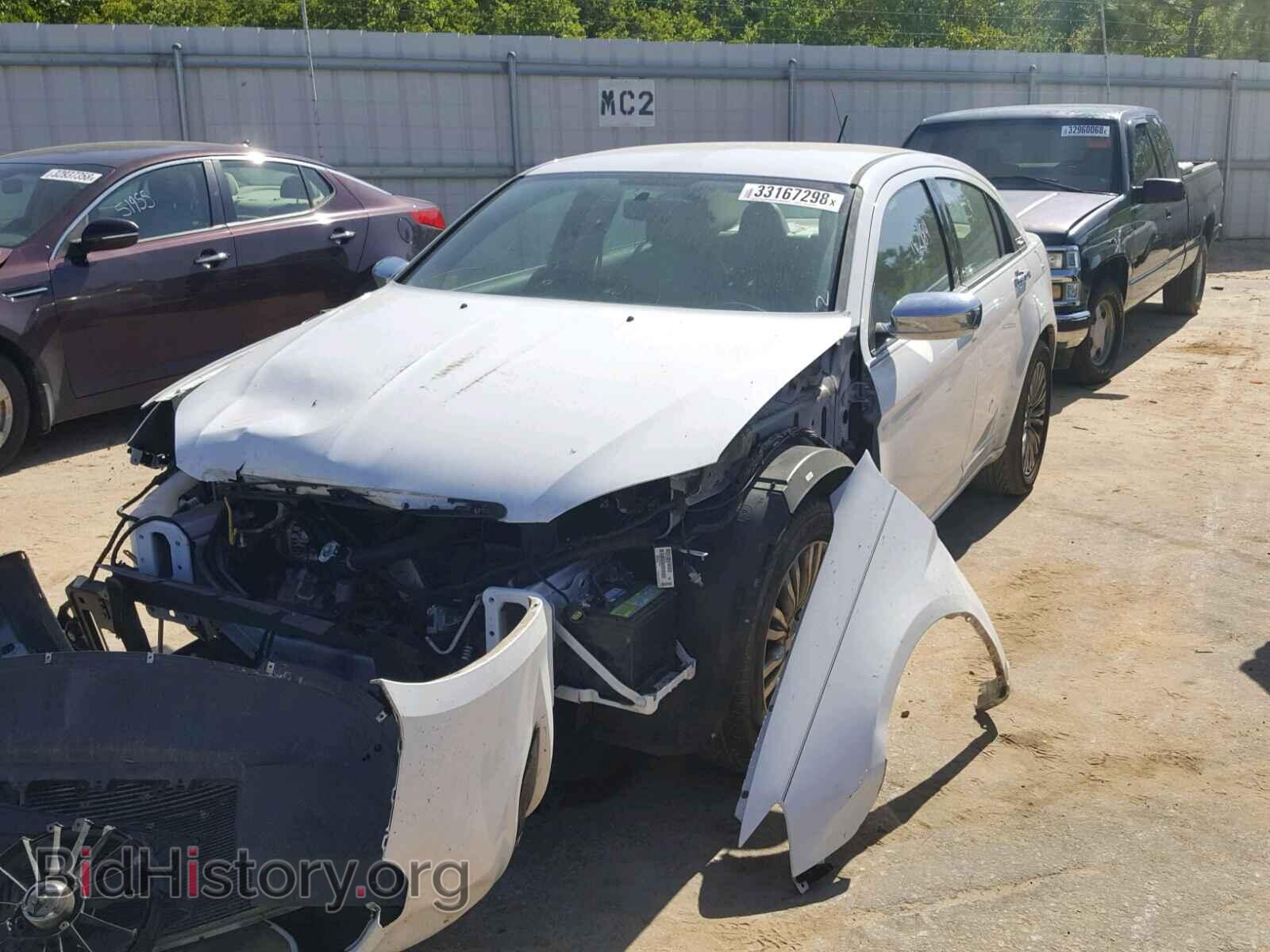 2012 CHRYSLER 200 - VIN: 1C3CCBCB6CN210160 - Фото 2