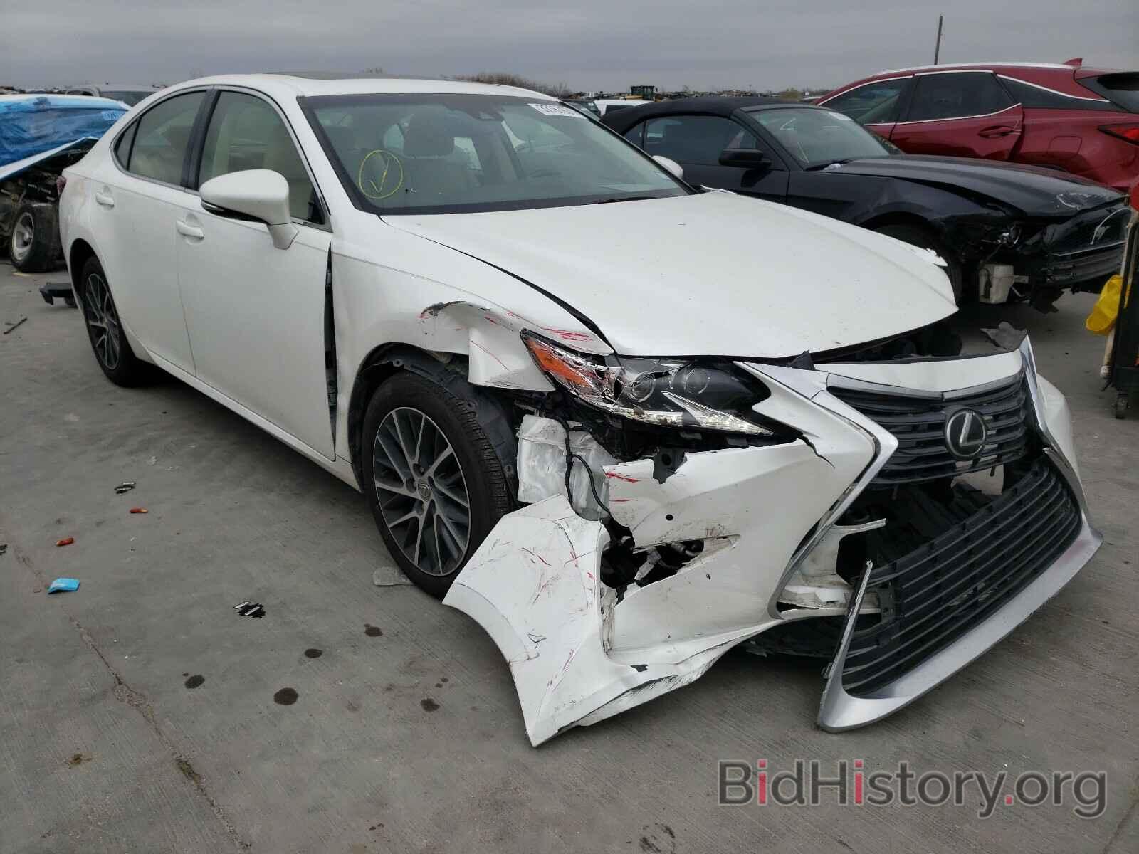 Photo JTHBK1GG9G2231066 - LEXUS ES350 2016