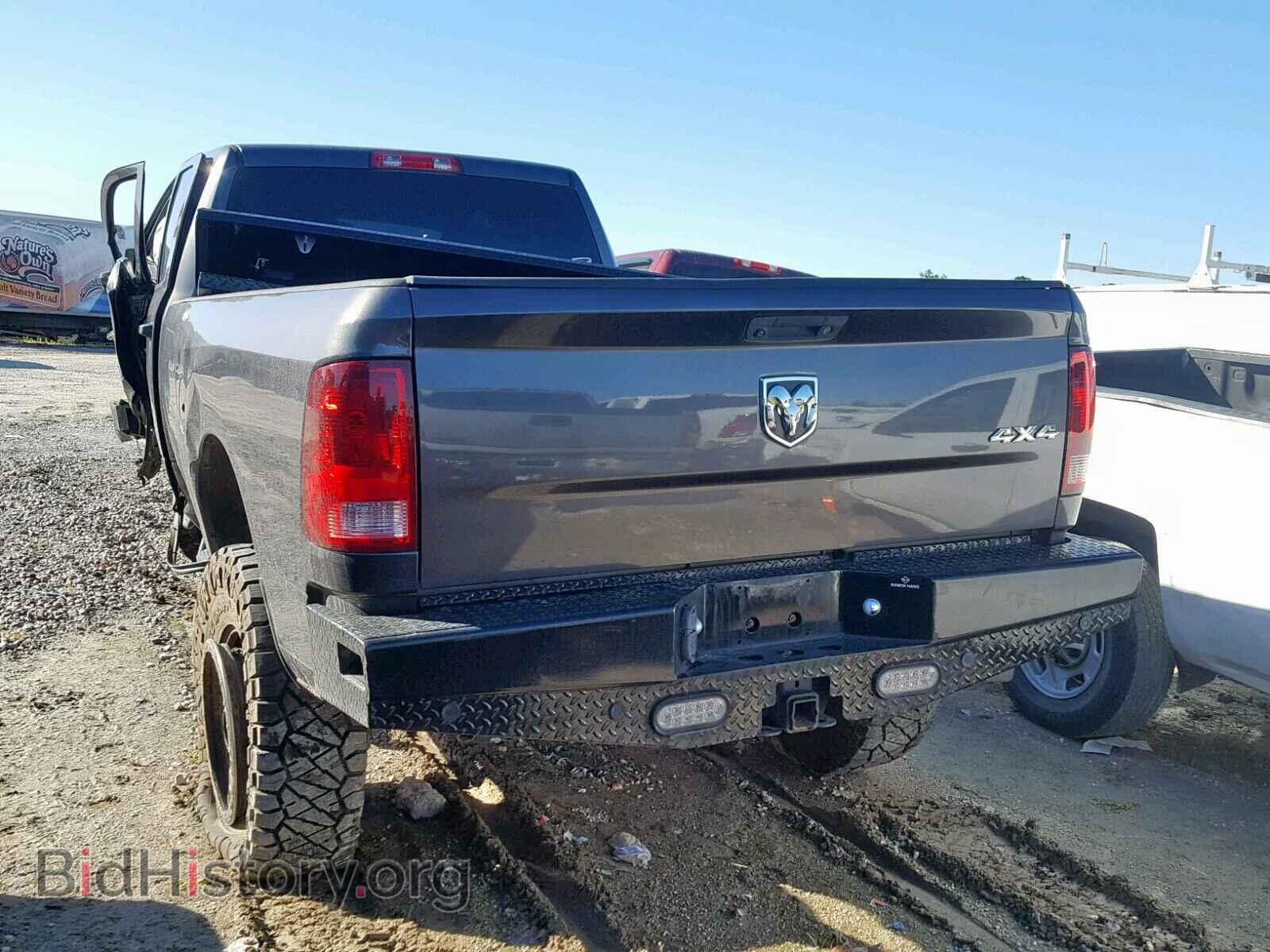 2014 RAM 3500 ST - VIN: 3C63R3GL3EG313218 - Фото 3