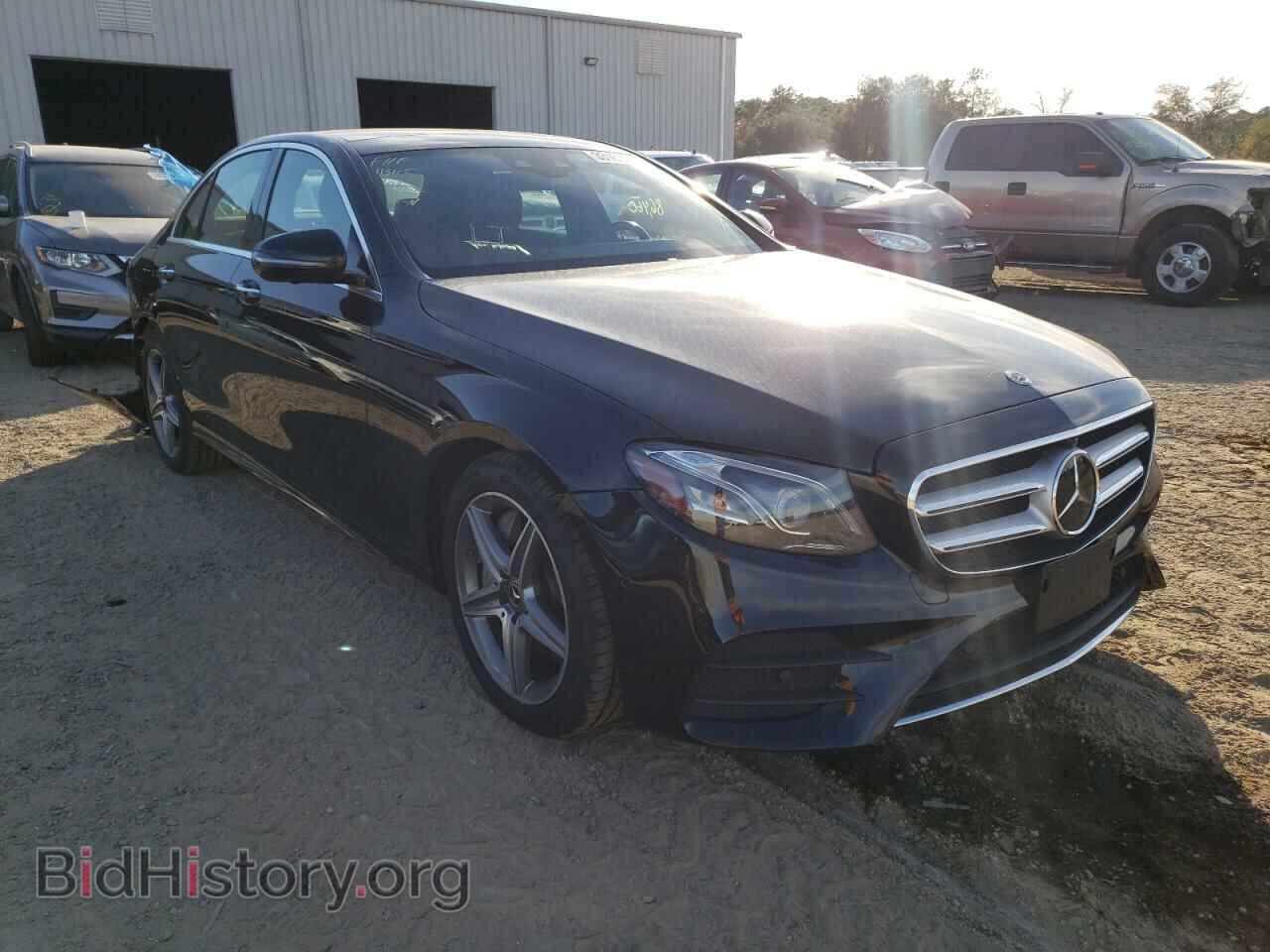 Photo WDDZF4JB9JA304751 - MERCEDES-BENZ E-CLASS 2018