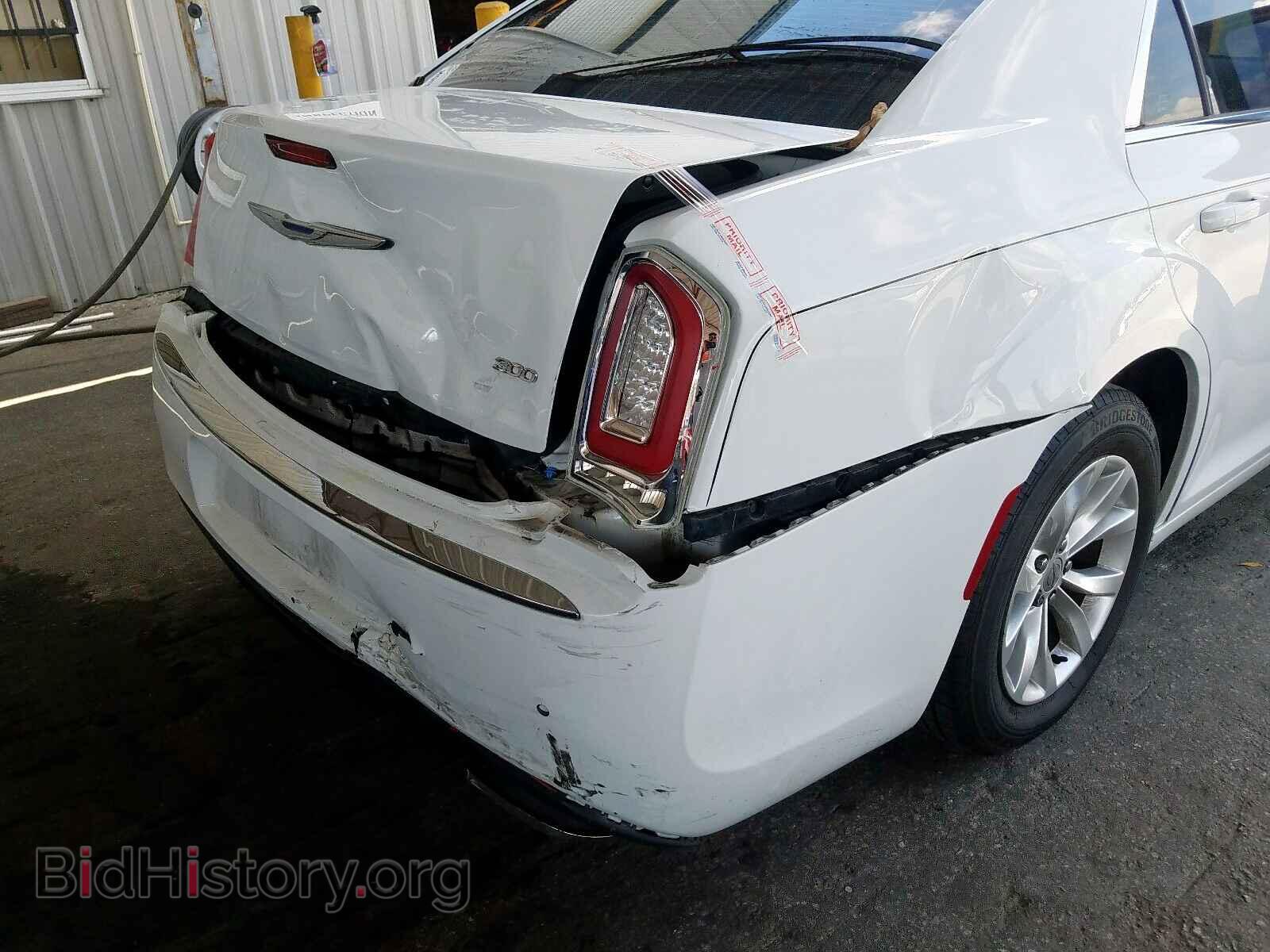 2015 CHRYSLER 300 - VIN: 2C3CCAAG6FH763347 - Фото 9