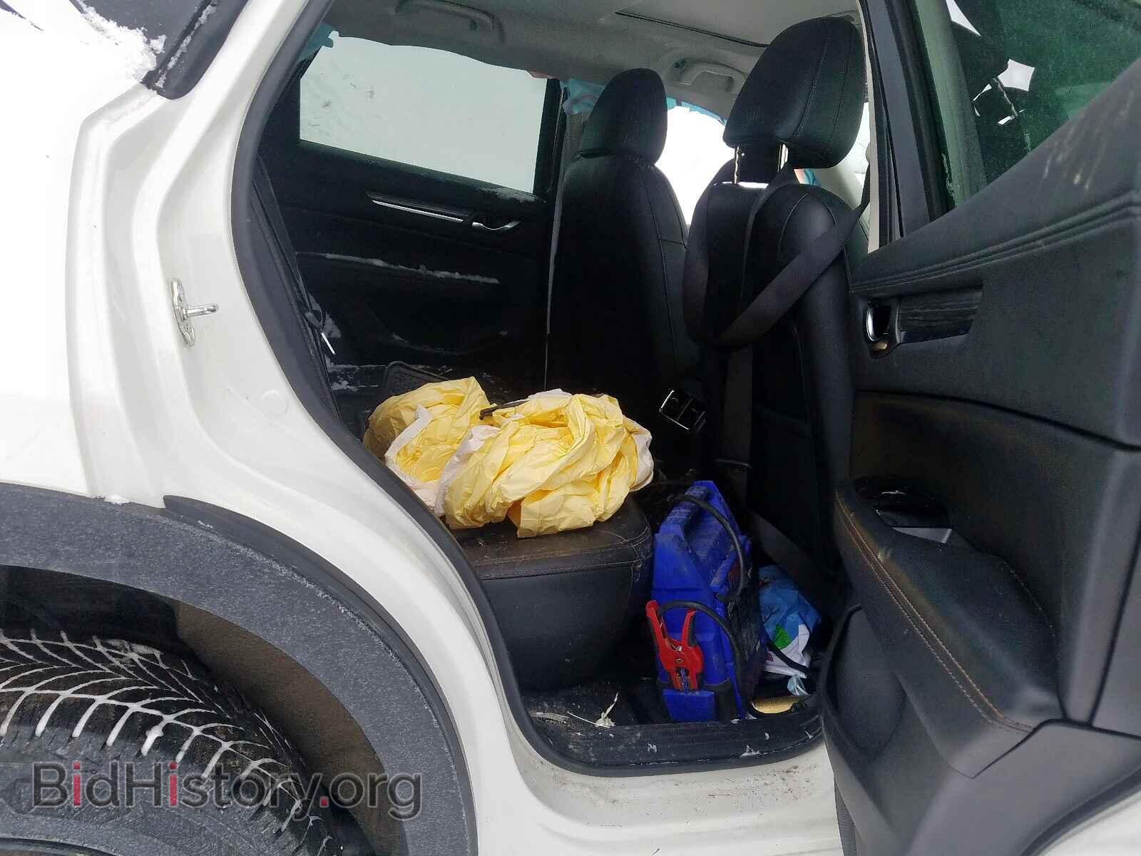 2018 MAZDA CX-5 - VIN: JM3KFBDM0J0358191 - Фото 6
