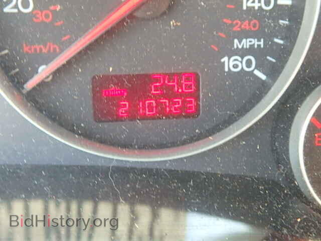 2002 AUDI A4 - VIN: WAULT68E22A132842 - Фото 8