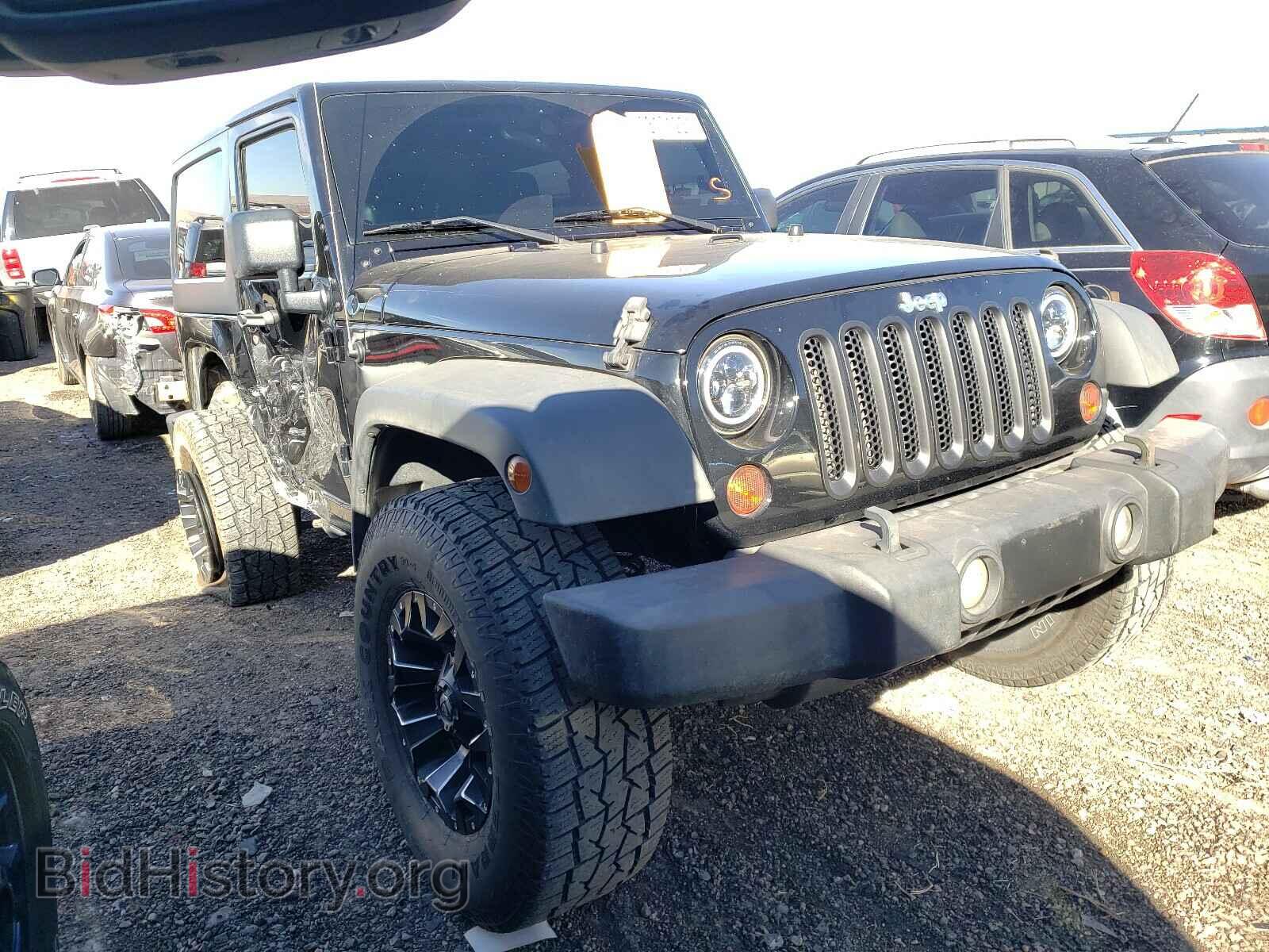 Photo 1J4AA2D10BL548124 - JEEP WRANGLER 2011