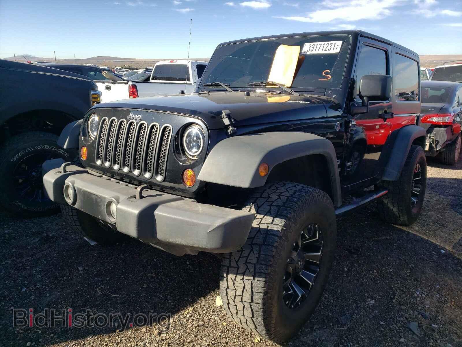 2011 JEEP WRANGLER - VIN: 1J4AA2D10BL548124 - Фото 2