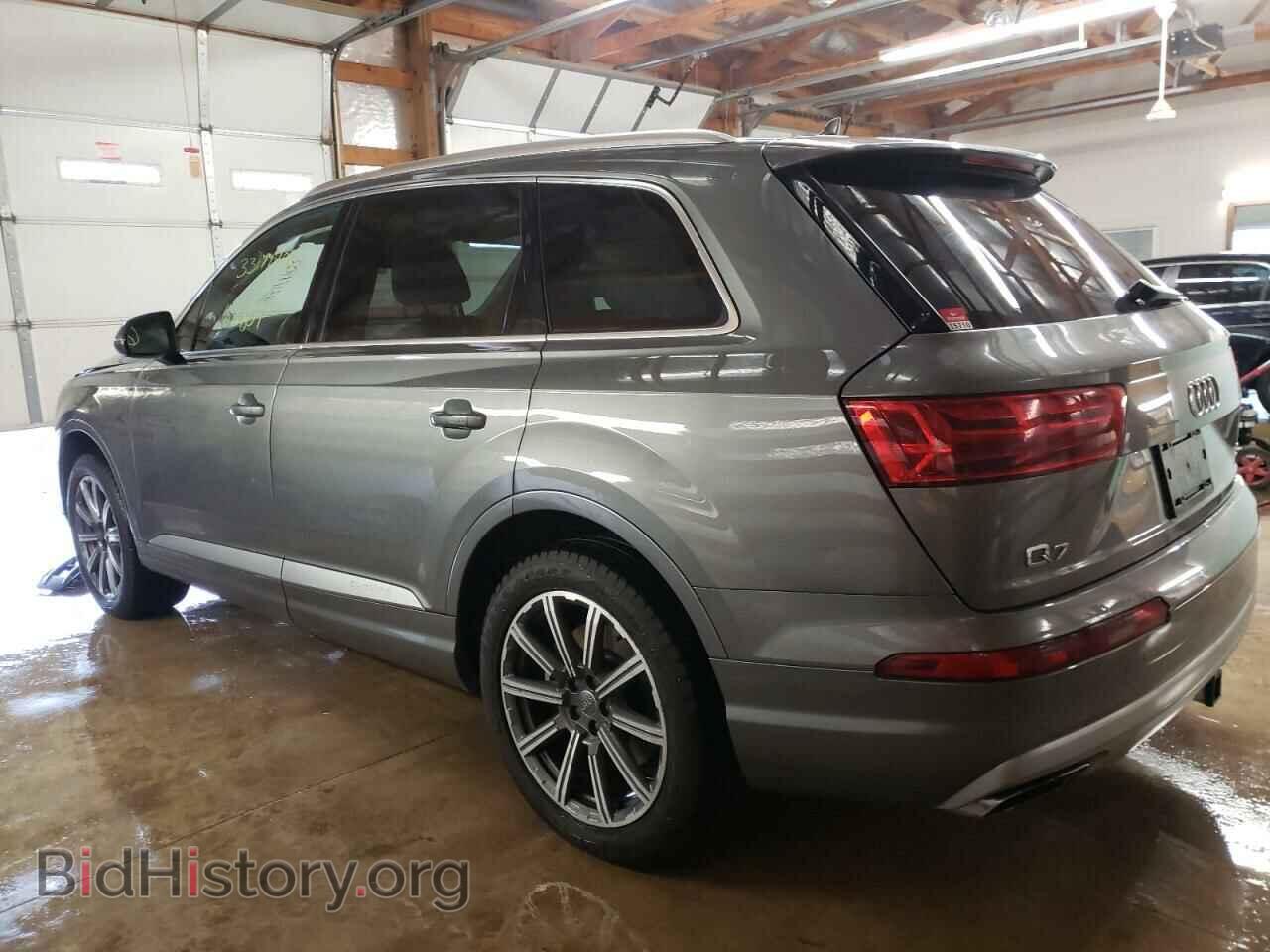 2017 AUDI Q7 - VIN: WA1VAAF74HD015015 - Фото 3