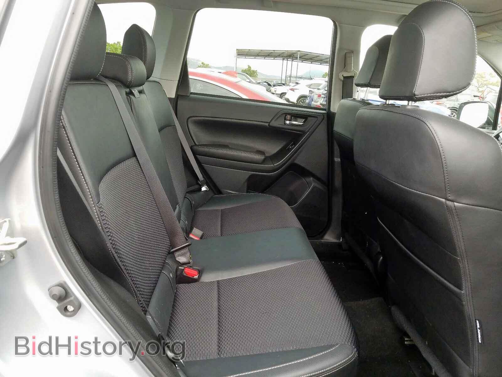 2018 SUBARU FORESTER - VIN: JF2SJAGC5JH616101 - Фото 6