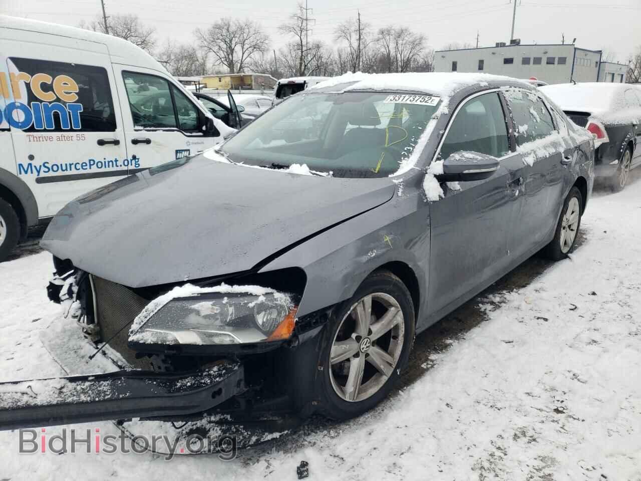 2012 VOLKSWAGEN PASSAT - VIN: 1VWBH7A38CC022704 - Фото 2
