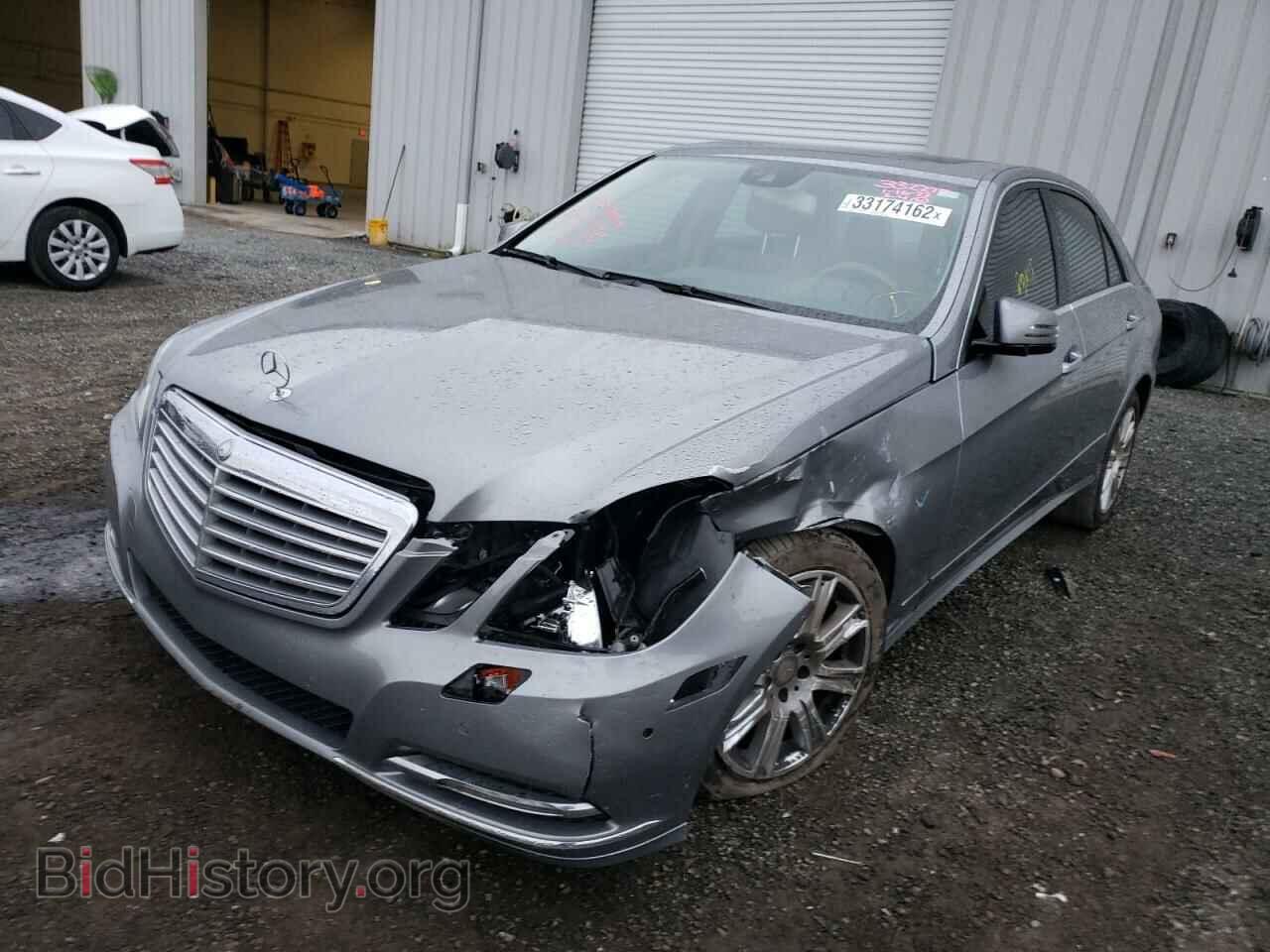 2013 MERCEDES-BENZ E-CLASS - VIN: WDDHF5KB1DA739428 - Фото 2