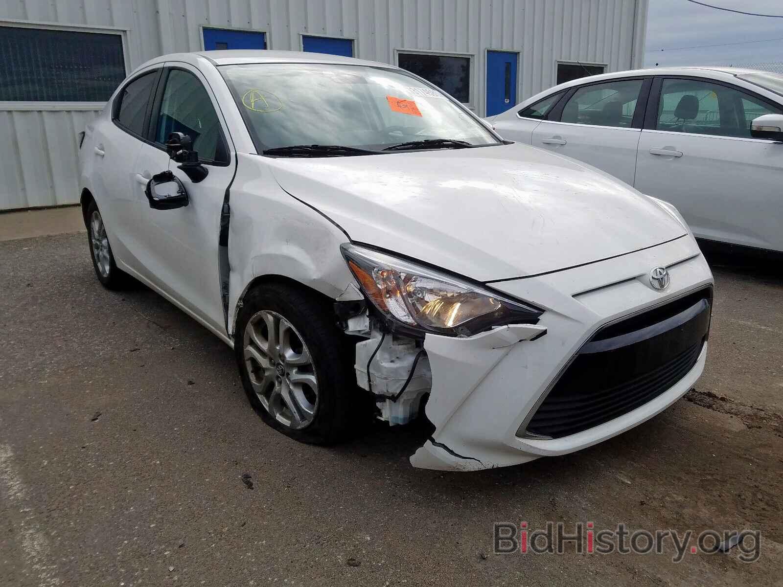 Photo 3MYDLBYV3JY327313 - TOYOTA YARIS 2018