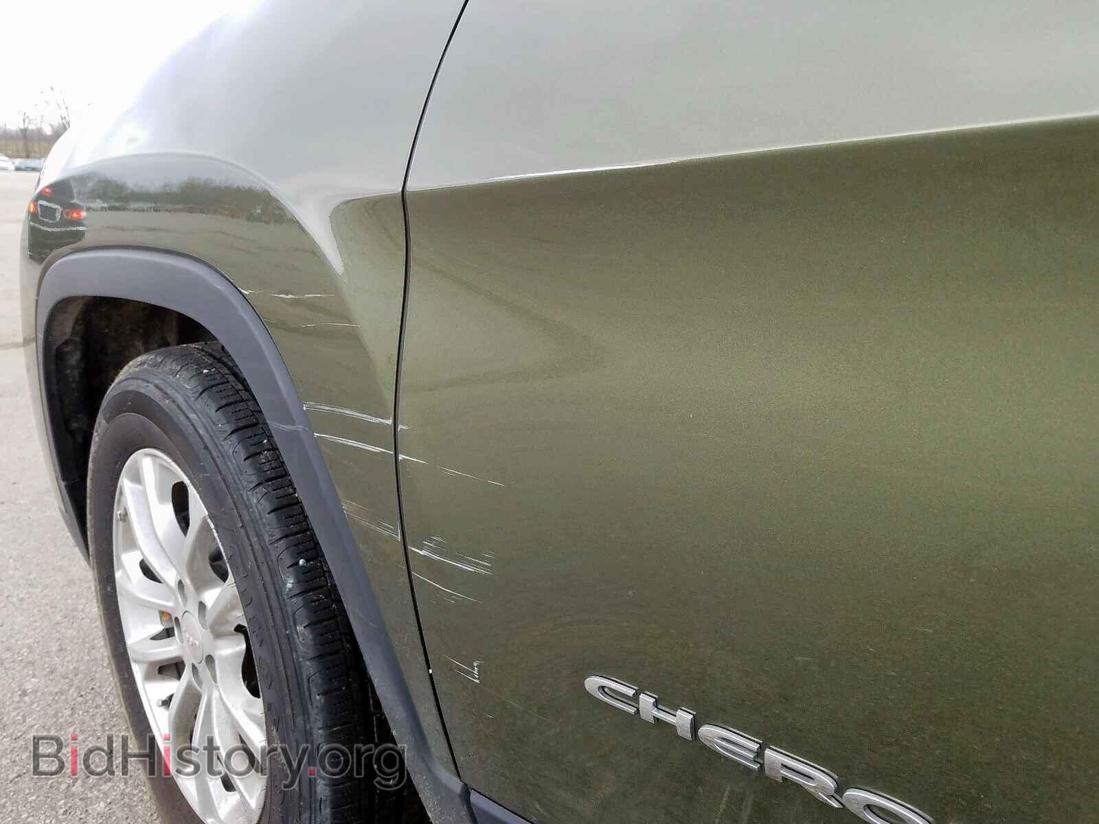 2019 JEEP CHEROKEE - VIN: 1C4PJLCB0KD120127 - Фото 9