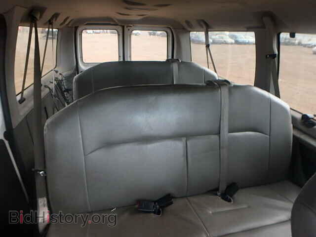 2010 Ford ECONOLINE (VIN 1FBNE3BL5ADA98277) — фото 6 из 10