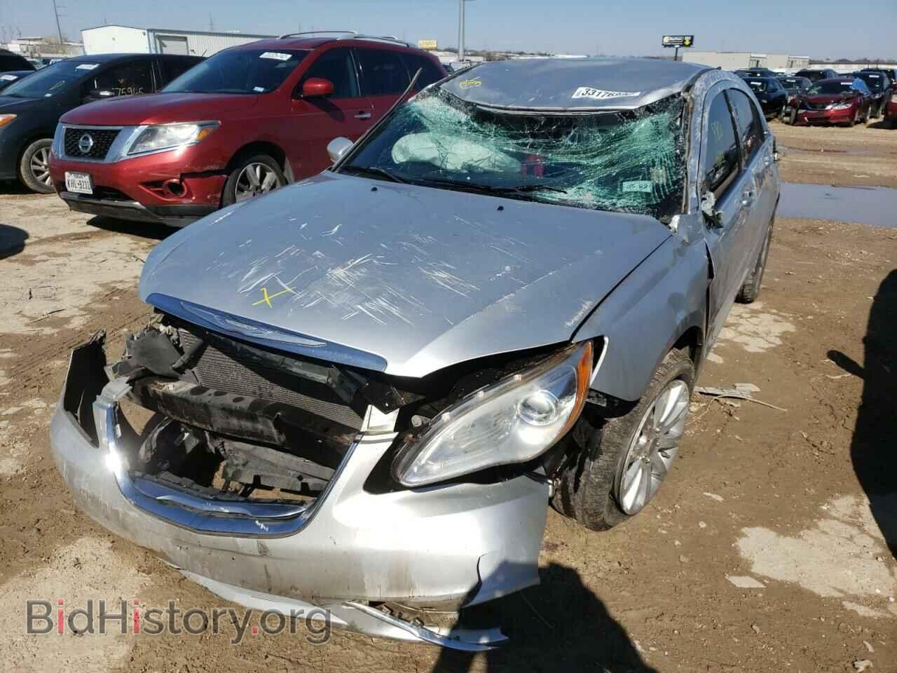 2012 CHRYSLER 200 - VIN: 1C3CCBBB2CN201165 - Фото 2