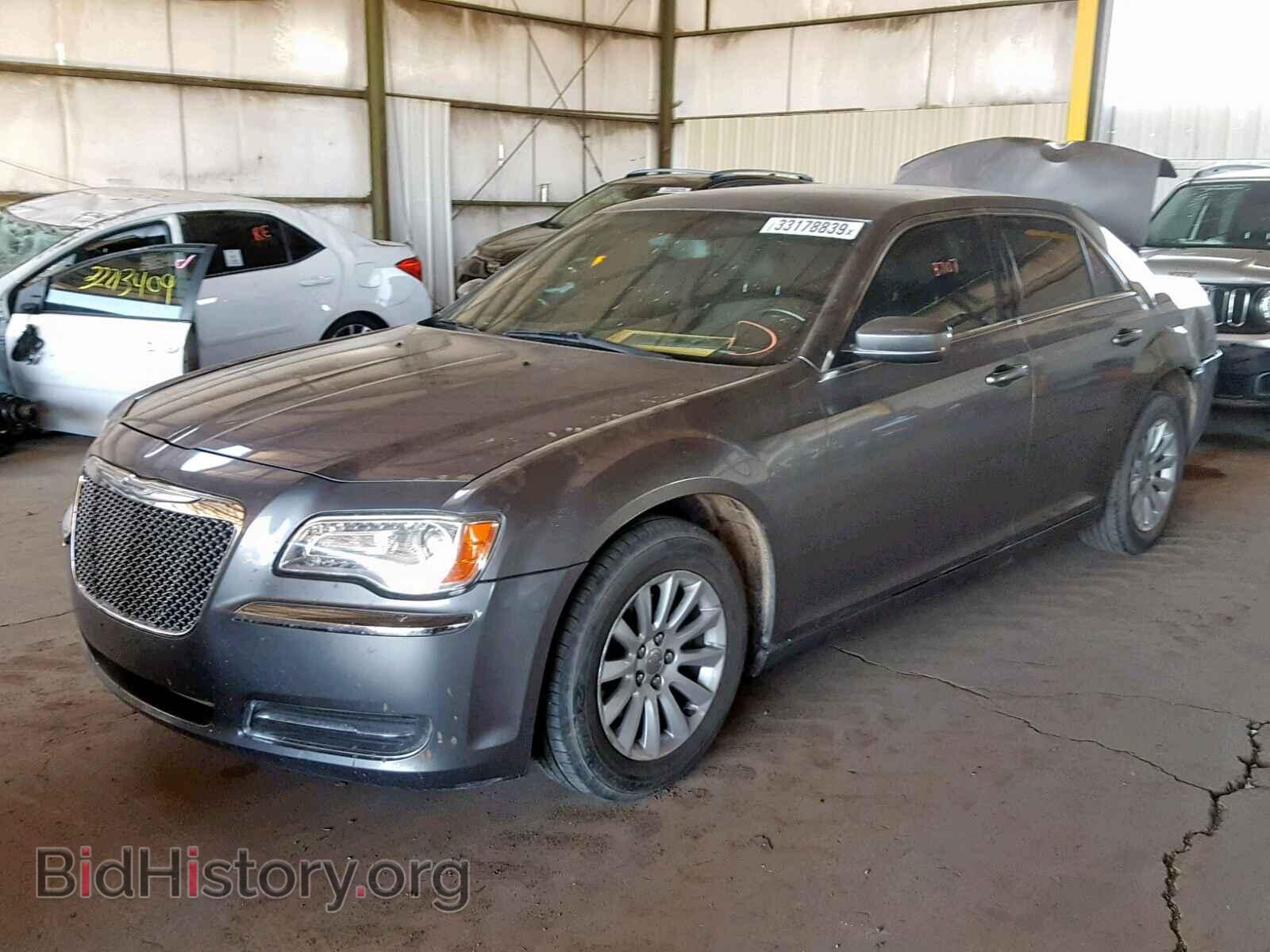 2012 CHRYSLER 300 - VIN: 2C3CCAAG1CH116897 - Photo 2