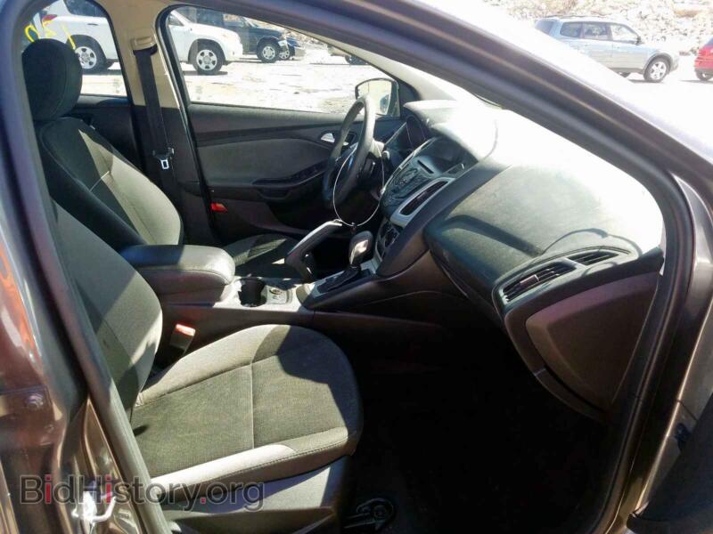 2013 Ford FOCUS (VIN 1FADP3F27DL319137) — photo 5 of 10