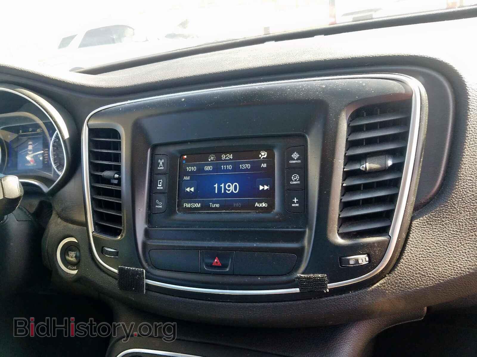 2016 CHRYSLER 200 - VIN: 1C3CCCAB5GN103146 - Photo 9