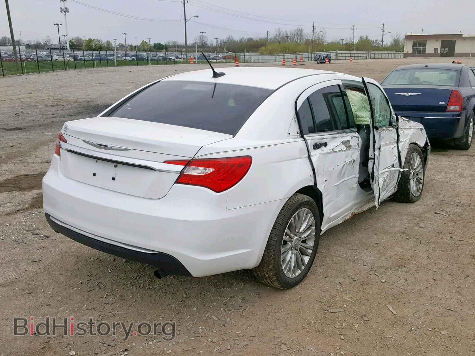 2012 CHRYSLER 200 - VIN: 1C3CCBCB5CN207637 - Фото 4