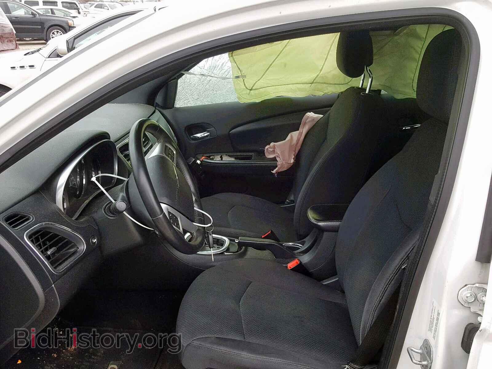 2012 CHRYSLER 200 - VIN: 1C3CCBCB5CN207637 - Фото 5