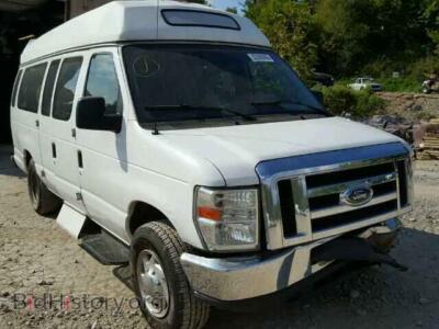 2010 Ford ECONOLINE, белый — VIN 1FTNS2EL1ADA15695, Copart