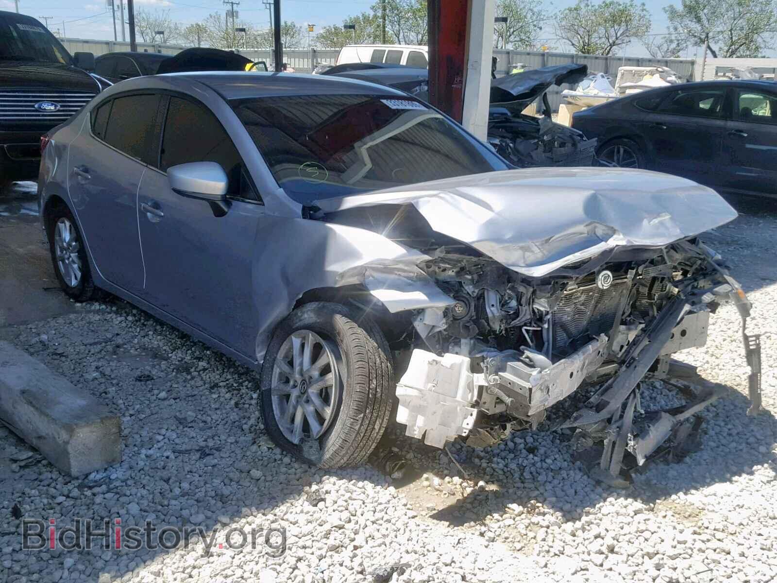 Фотография 3MZBN1U74HM107193 - MAZDA 3 2017