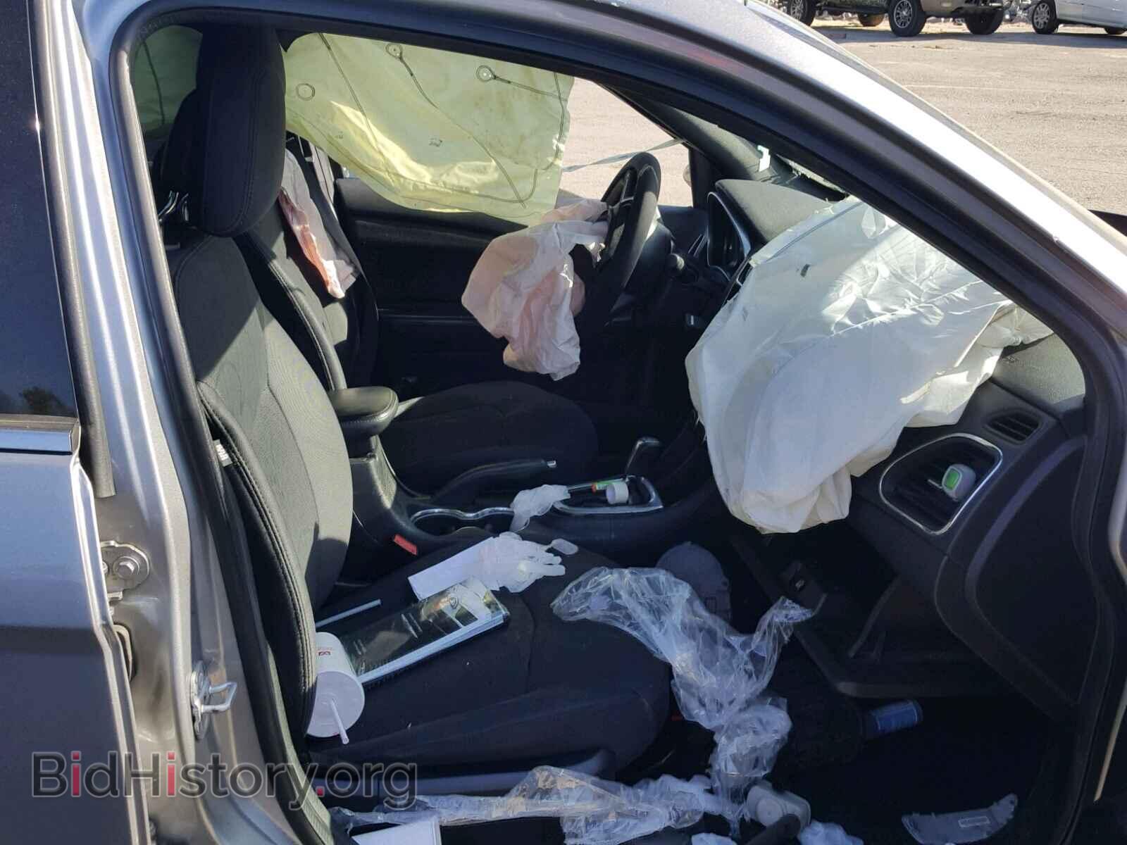 2013 CHRYSLER 200 - VIN: 1C3CCBAB5DN640797 - Photo 5