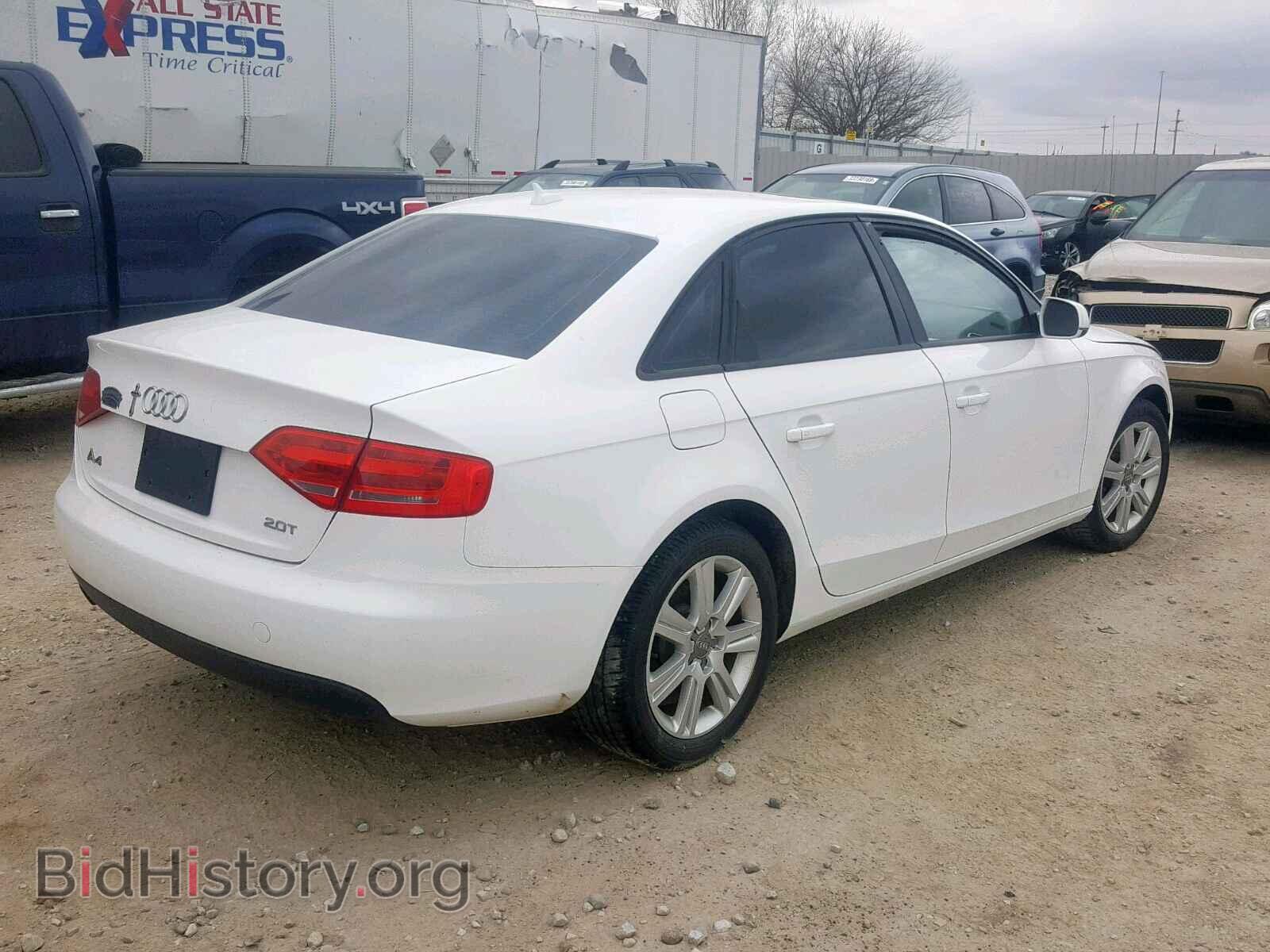 2011 AUDI A4 - VIN: WAUAFAFL5BN044105 - Фото 4