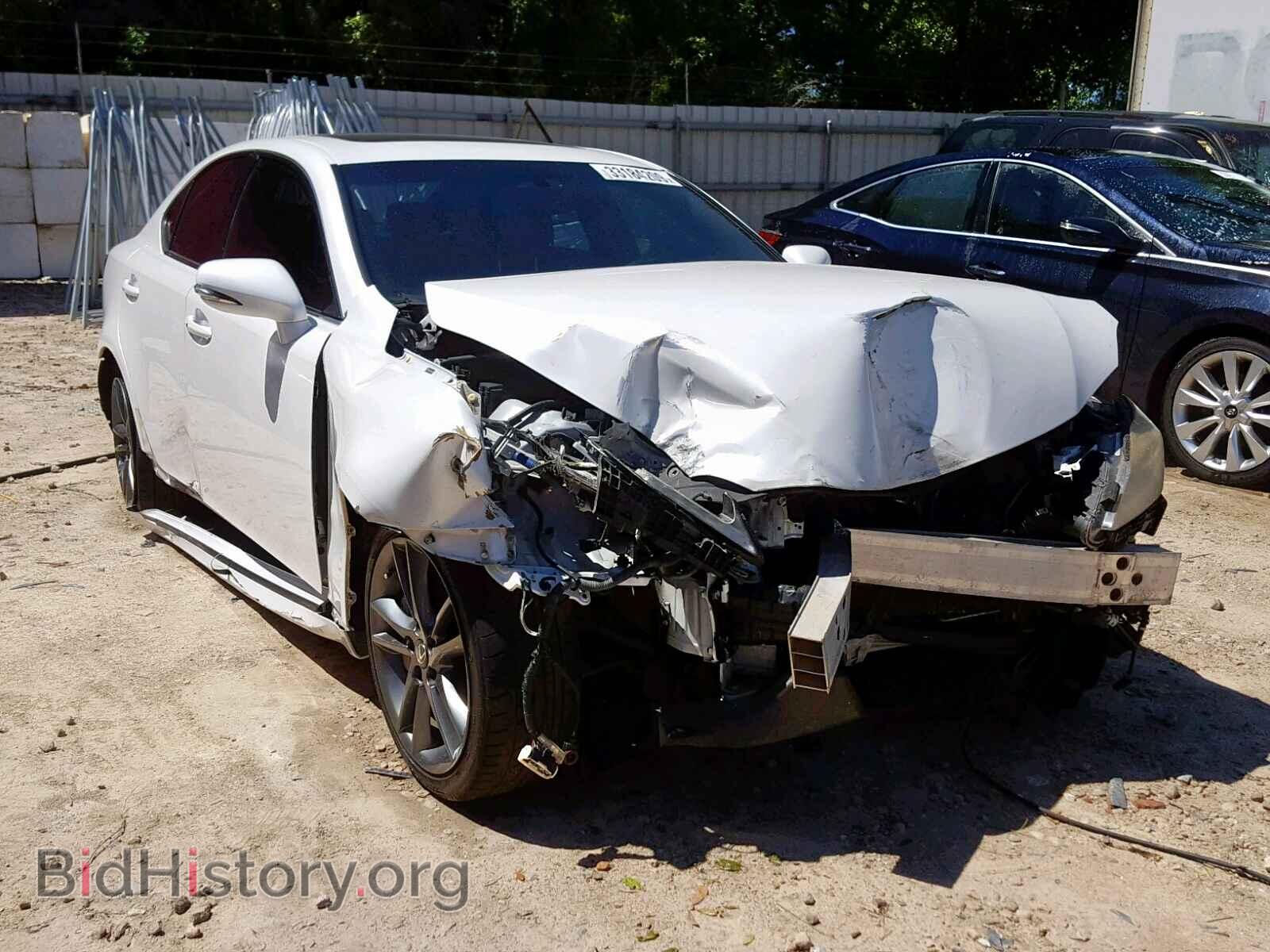 Фотография JTHBE5C28B5025737 - LEXUS IS 2011
