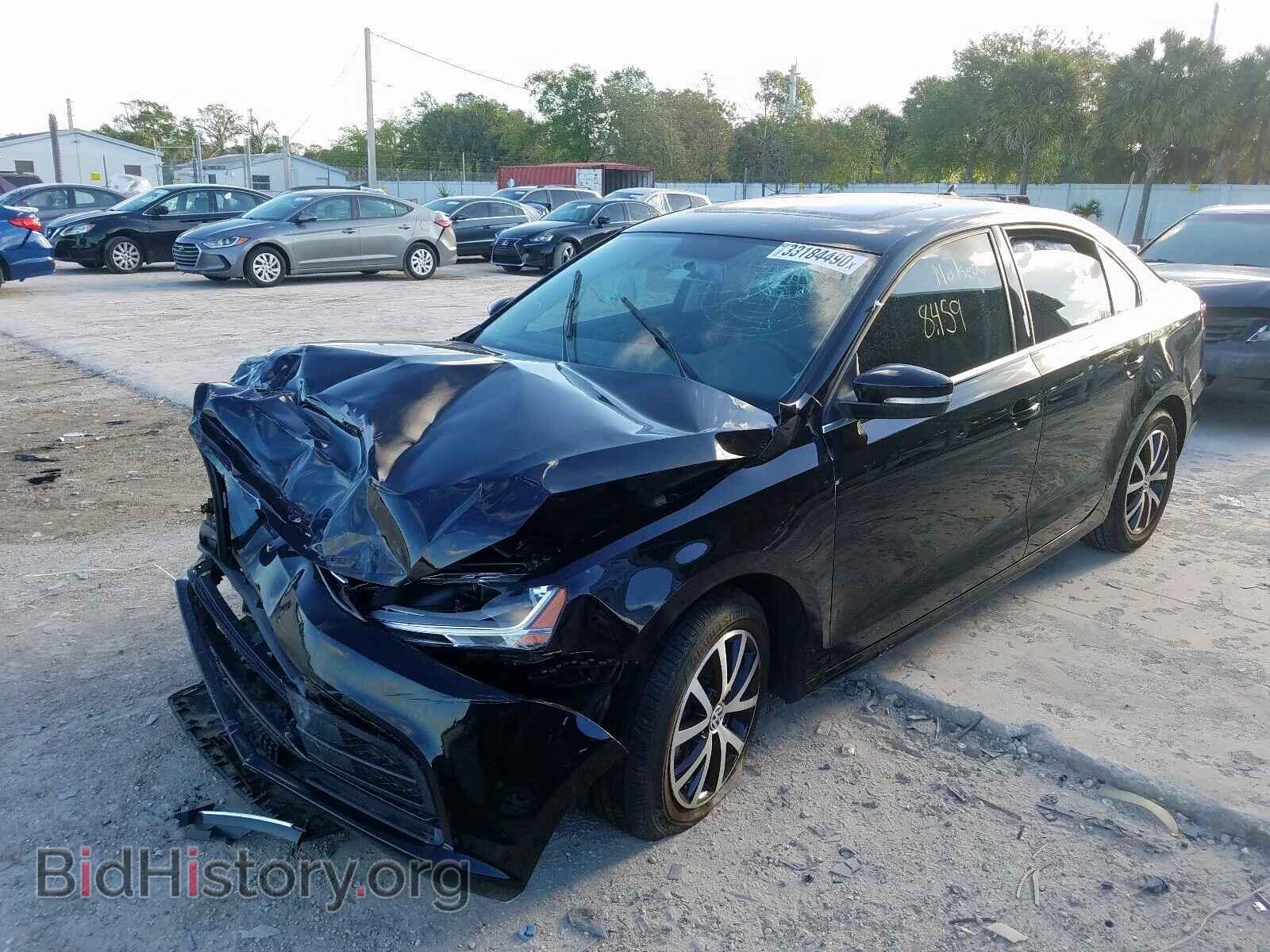 2017 VOLKSWAGEN JETTA - VIN: 3VWDB7AJ3HM381229 - Photo 2