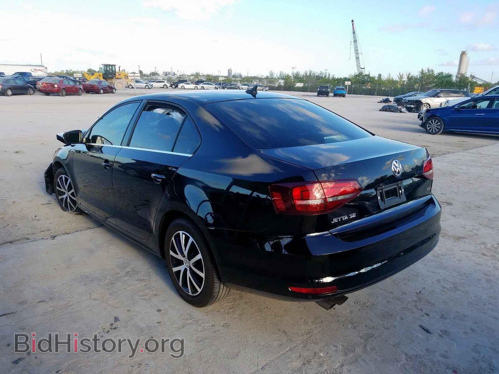 2017 VOLKSWAGEN JETTA - VIN: 3VWDB7AJ3HM381229 - Photo 3