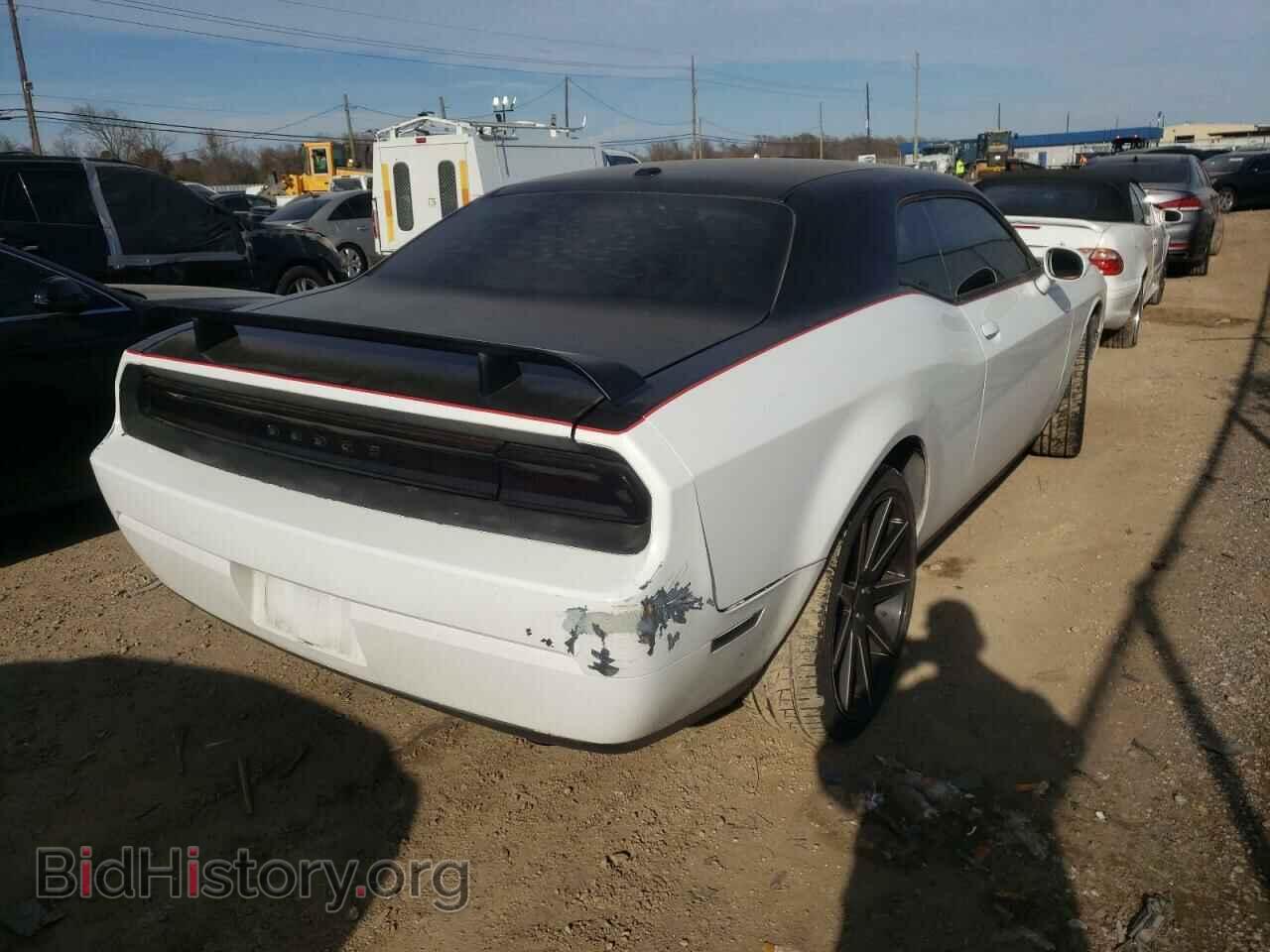 2010 DODGE CHALLENGER - VIN: 2B3CJ4DV2AH275438 - Фото 4