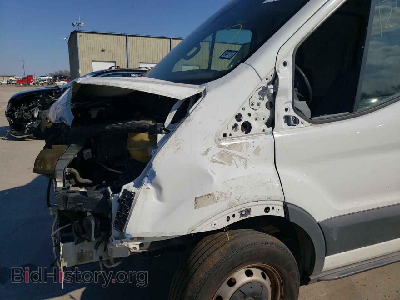 2017 FORD TRANSIT CO - VIN: 1FTYE2CMXHKA21372 - Photo 9