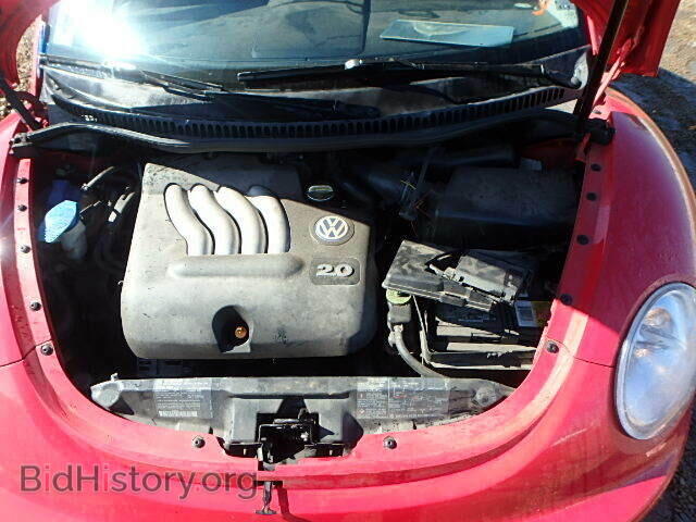 2000 VOLKSWAGEN BEETLE - VIN: 3VWCA21C7YM484317 - Фото 7