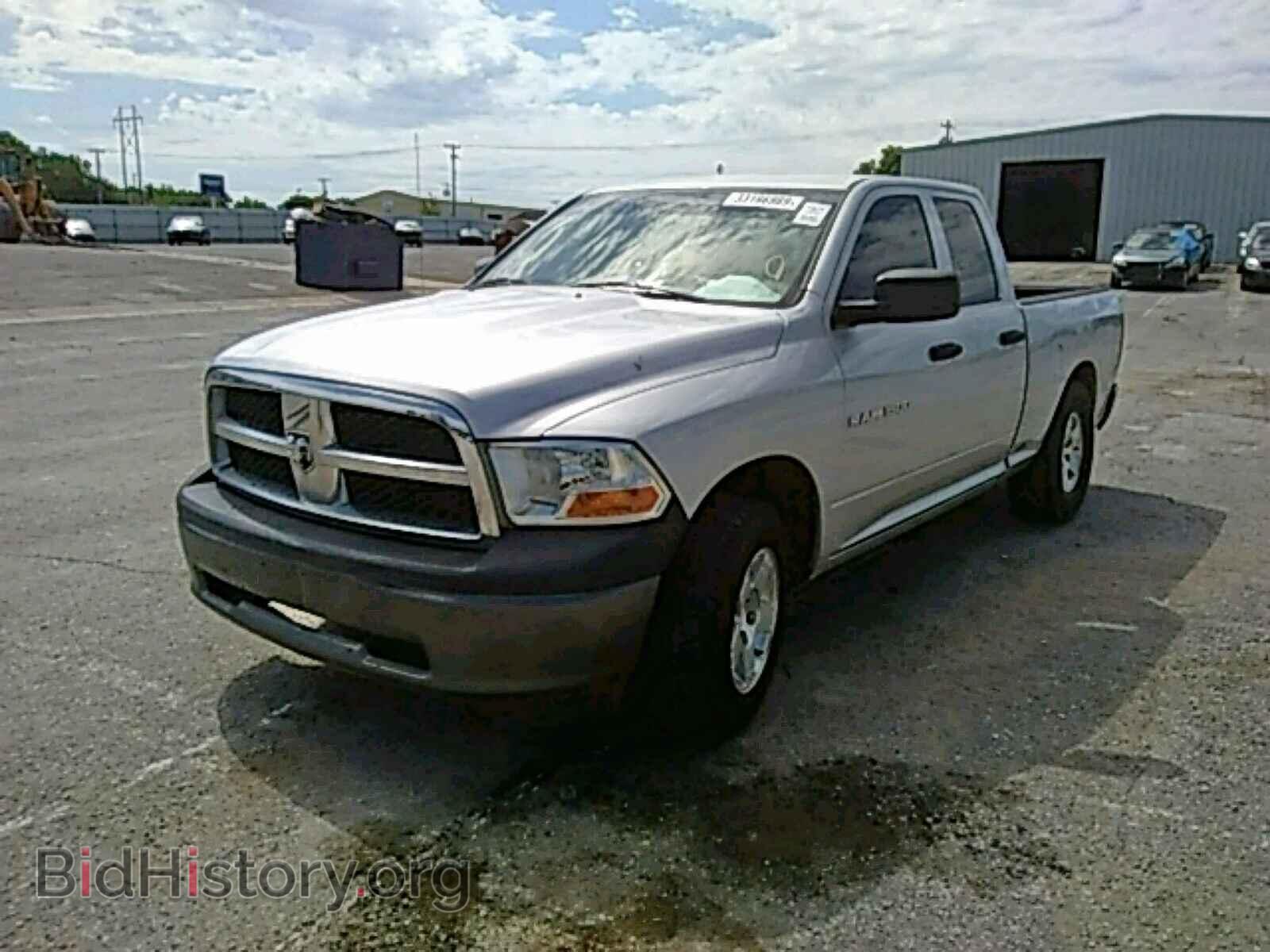 2011 DODGE RAM 1500 - VIN: 1D7RB1GK4BS526398 - Фото 2