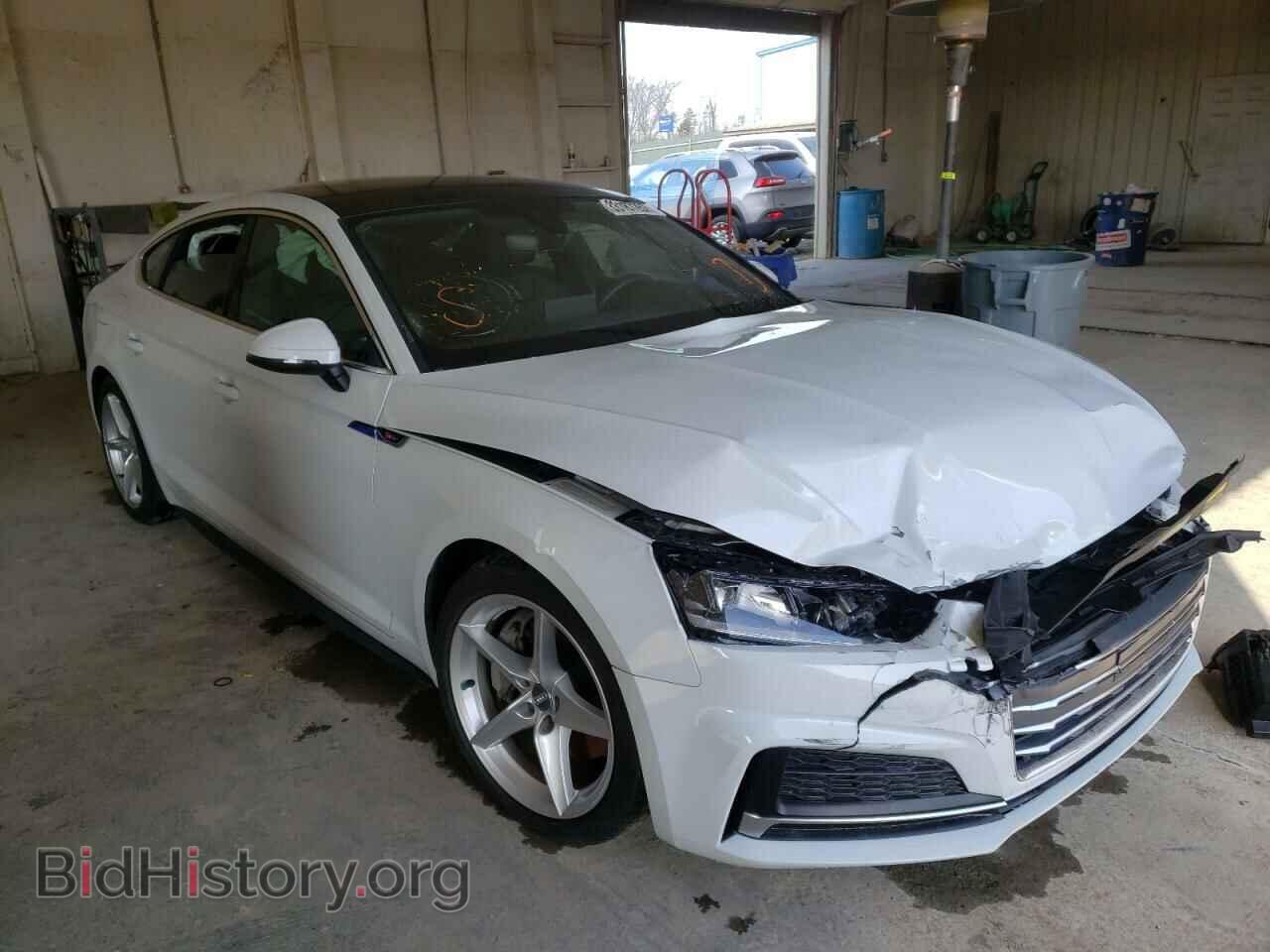 Фотография WAUDNCF53KA096160 - AUDI A5 2019