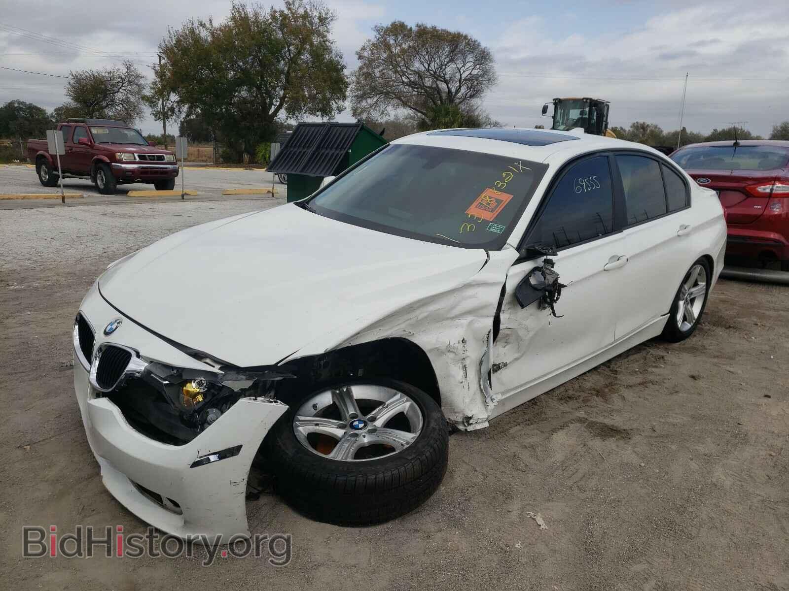 2013 BMW 3 SERIES - VIN: WBA3A5C52DF351958 - Фото 2