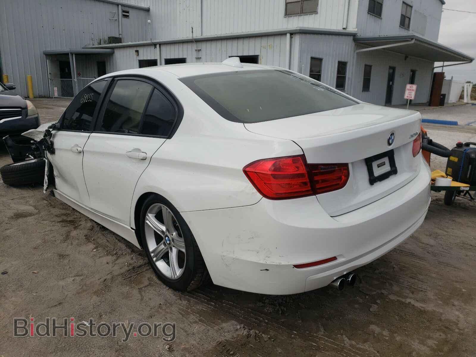 2013 BMW 3 SERIES - VIN: WBA3A5C52DF351958 - Фото 3