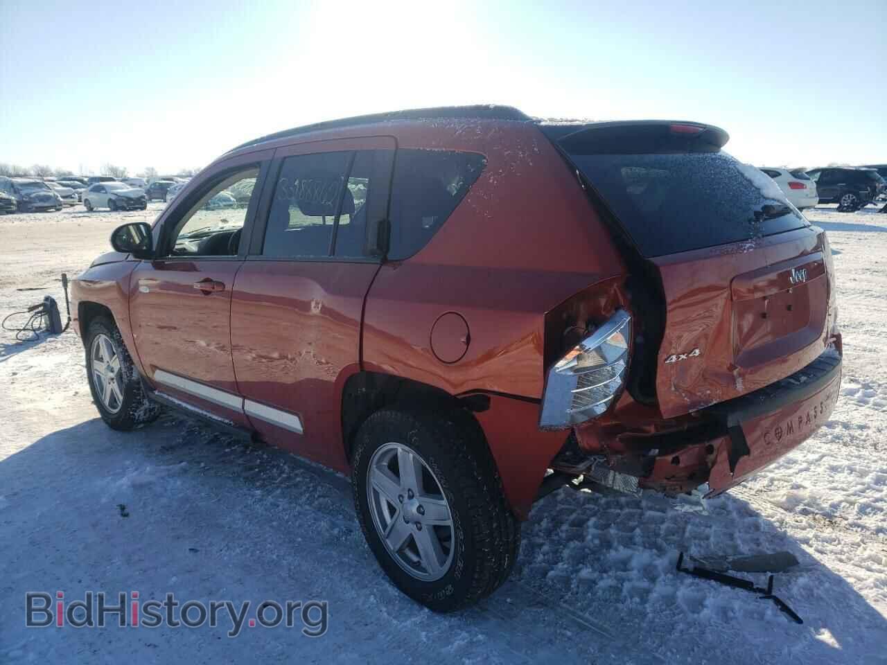 2010 JEEP COMPASS - VIN: 1J4NF1FB9AD619963 - Photo 3