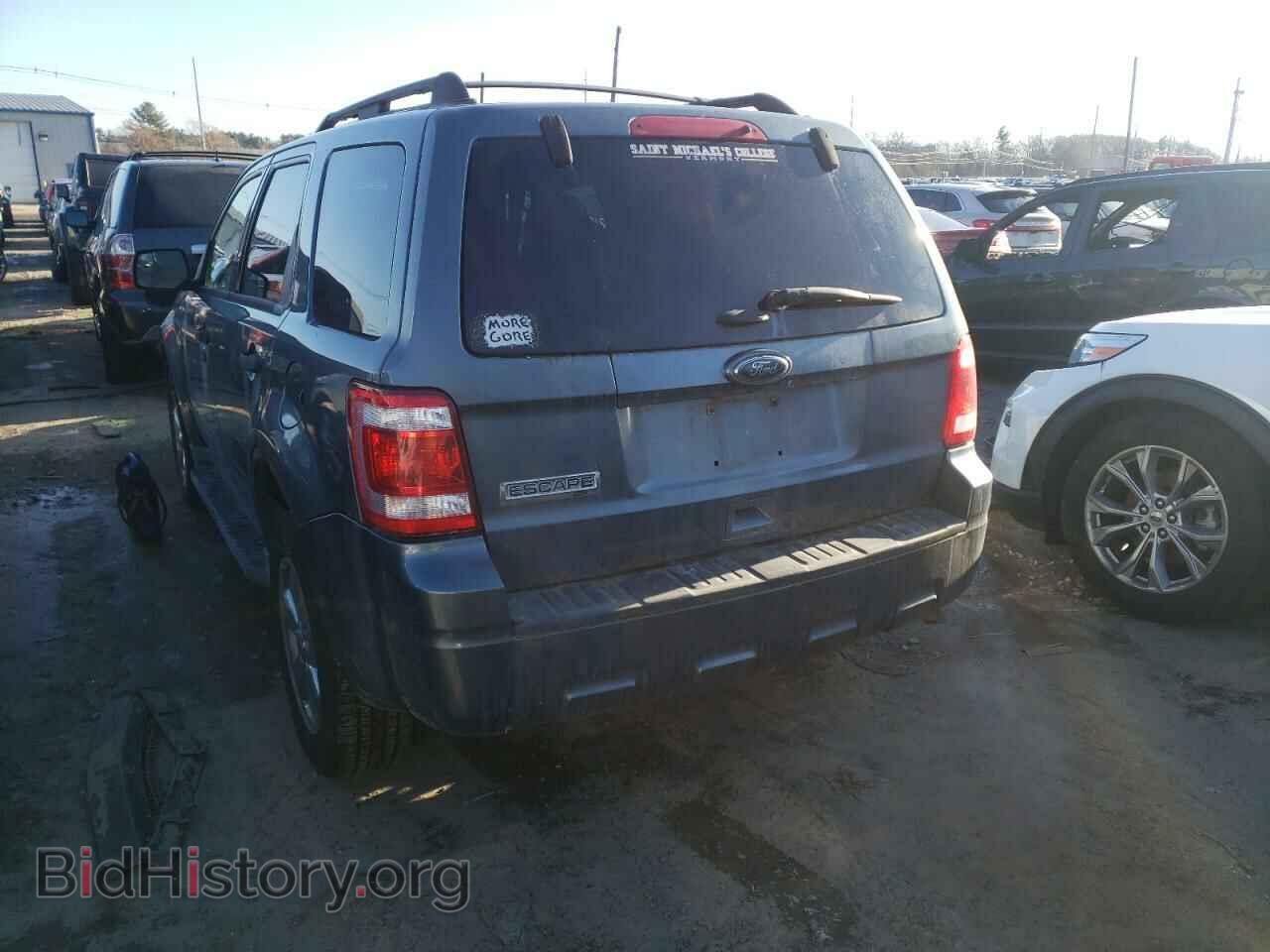 2011 FORD ESCAPE - VIN: 1FMCU9D77BKA71731 - Фото 3