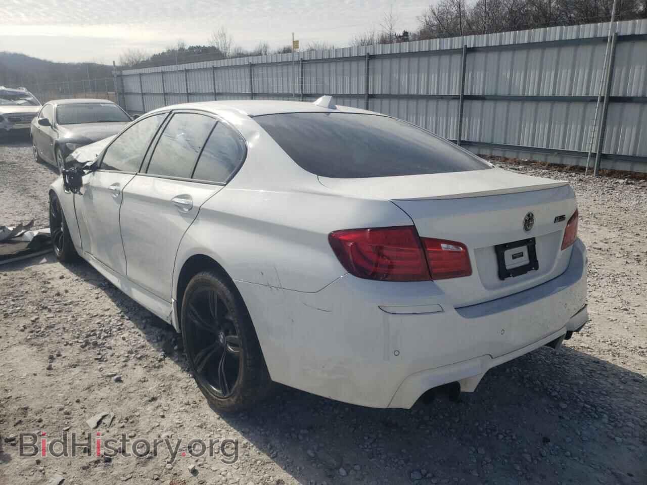2013 BMW M5 - VIN: WBSFV9C56DC772703 - Фото 3