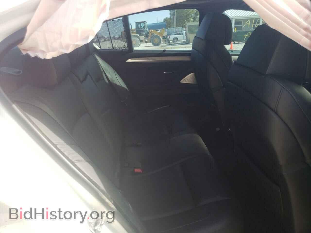 2013 BMW M5 - VIN: WBSFV9C56DC772703 - Фото 6