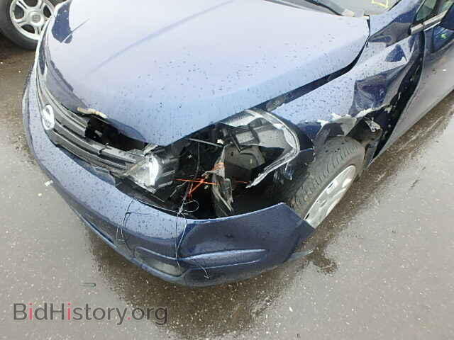 2010 NISSAN VERSA - VIN: 3N1BC1AP6AL433833 - Photo 9
