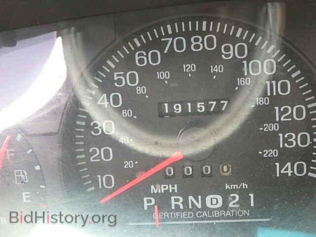 2001 FORD CROWN VIC - VIN: 2FAFP71W01X196614 - Фото 8