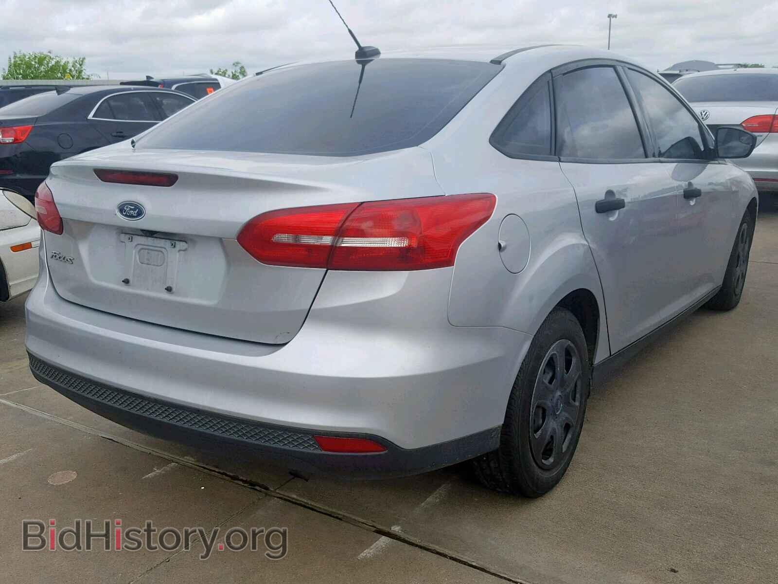 2017 FORD FOCUS - VIN: 1FADP3E26HL244731 - Photo 4