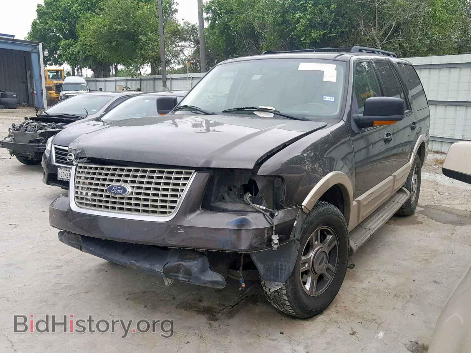 2006 FORD EXPEDITION - VIN: 1FMPU17556LA34710 - Фото 2