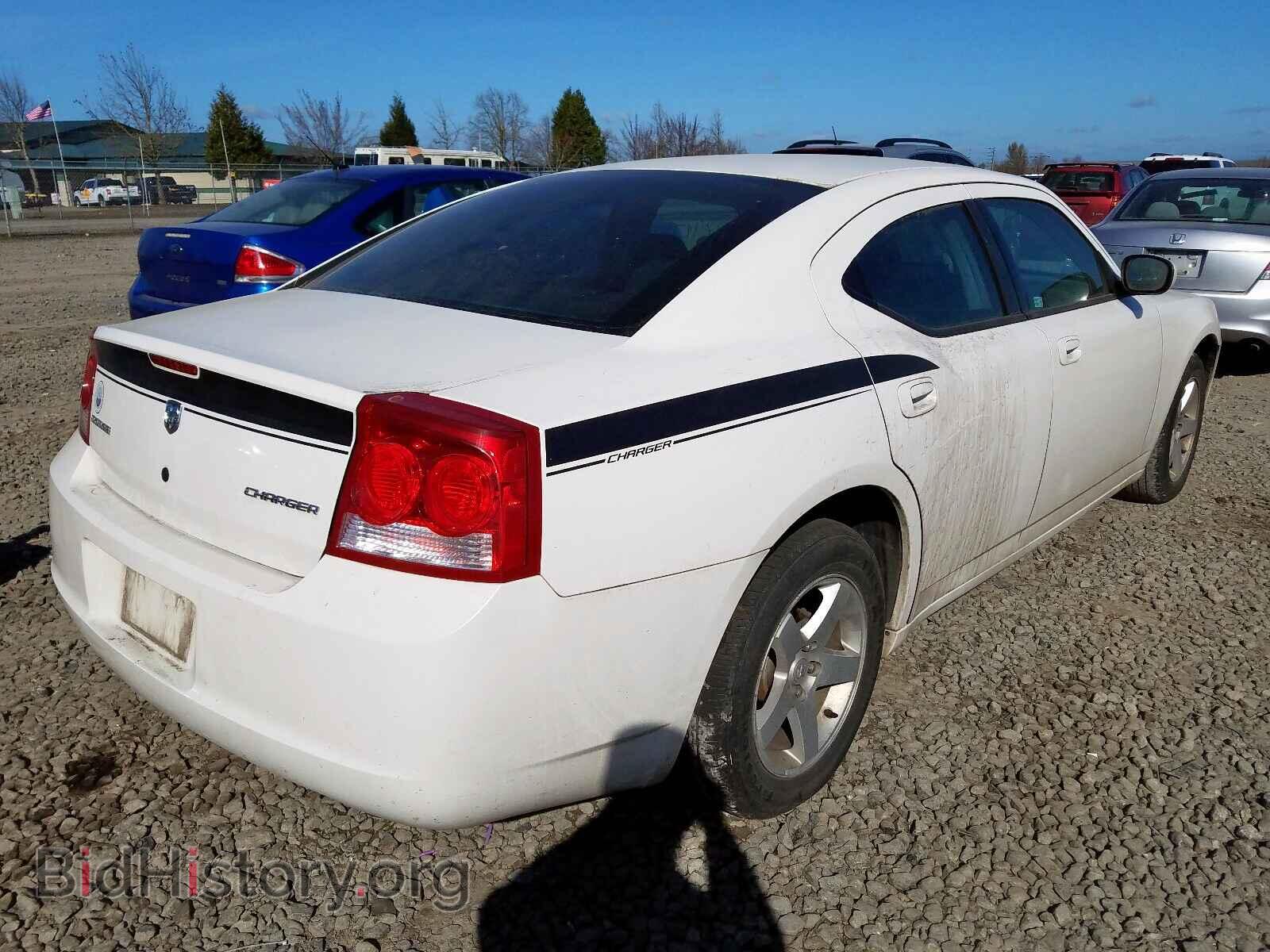 2010 DODGE CHARGER - VIN: 2B3CA4CD6AH245237 - Фото 4