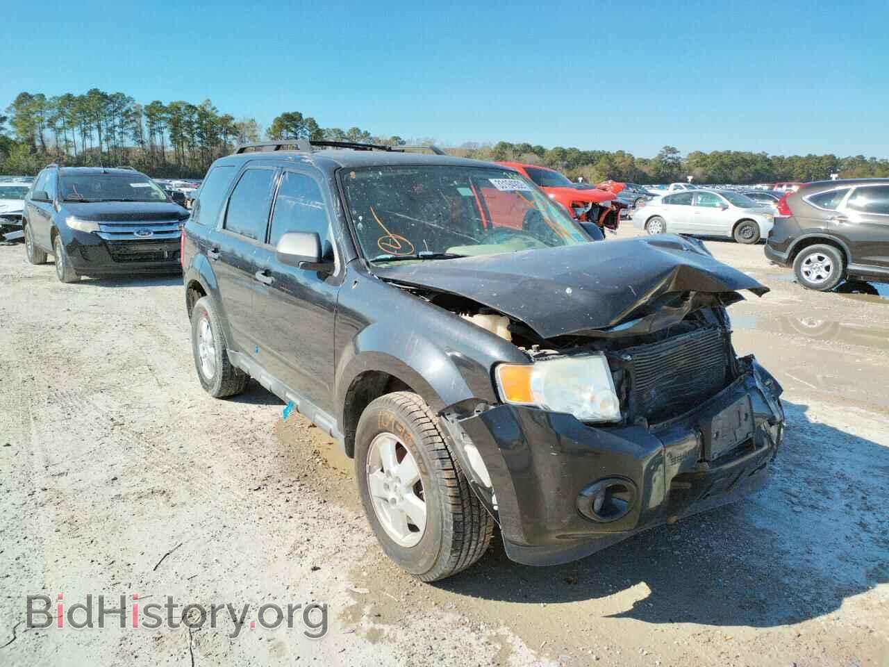 Фотография 1FMCU0C79BKB97621 - FORD ESCAPE 2011
