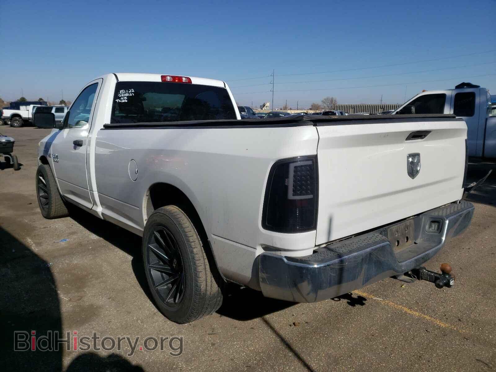 2017 RAM 1500 - VIN: 3C6JR6DT6HG704591 - Фото 3