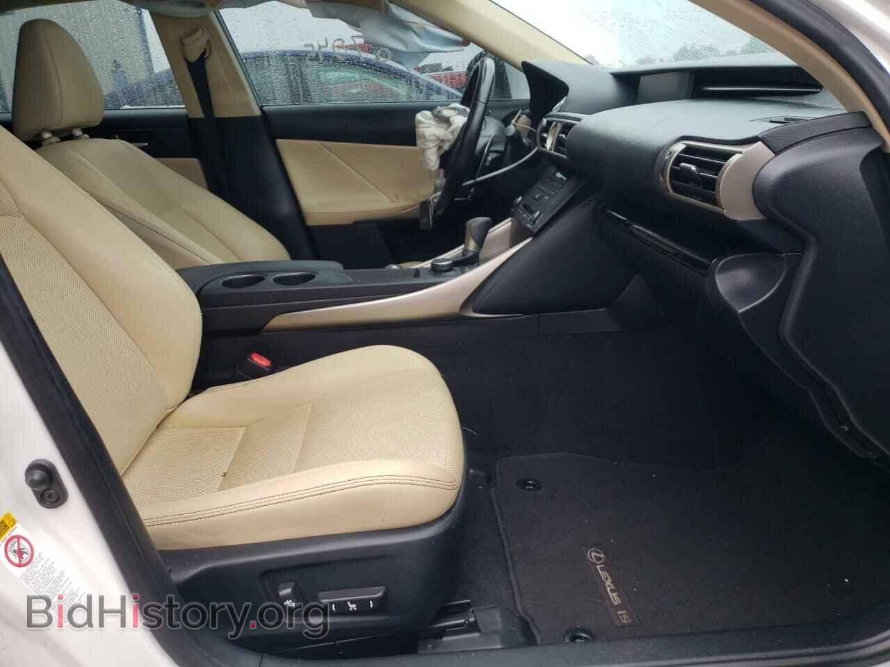 2016 LEXUS IS - VIN: JTHBA1D20G5006352 - Фото 5