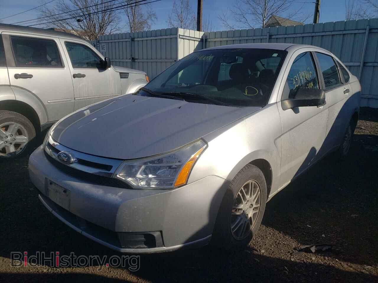 2011 FORD FOCUS - VIN: 1FAHP3FN1BW172711 - Фото 2