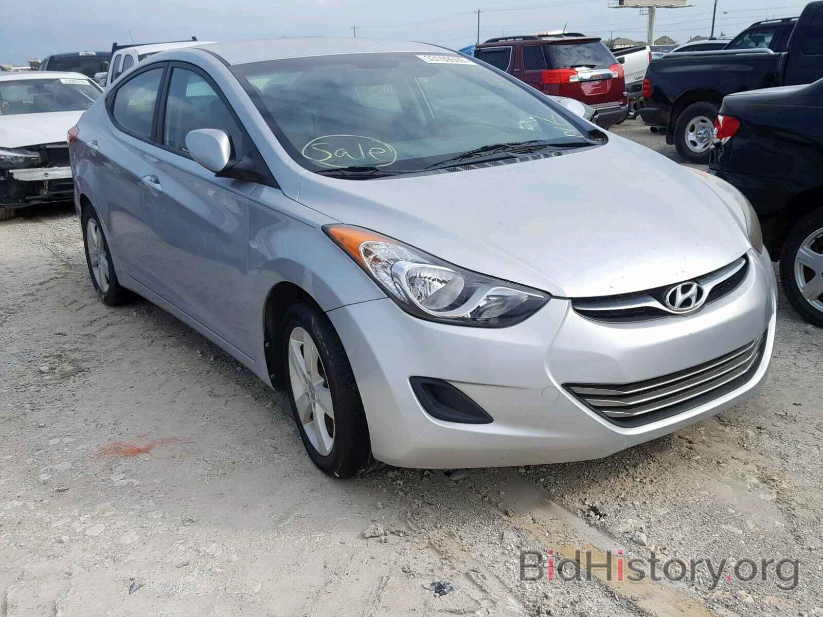 Фотография 5NPDH4AE5BH014994 - HYUNDAI ELANTRA 2011